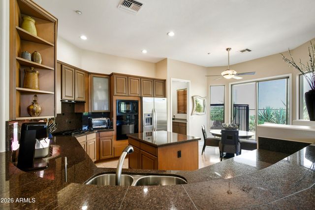 10637 E BLANCHE Drive, Scottsdale, AZ 85255