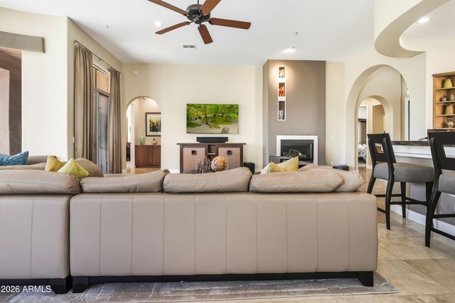 10637 E BLANCHE Drive, Scottsdale, AZ 85255