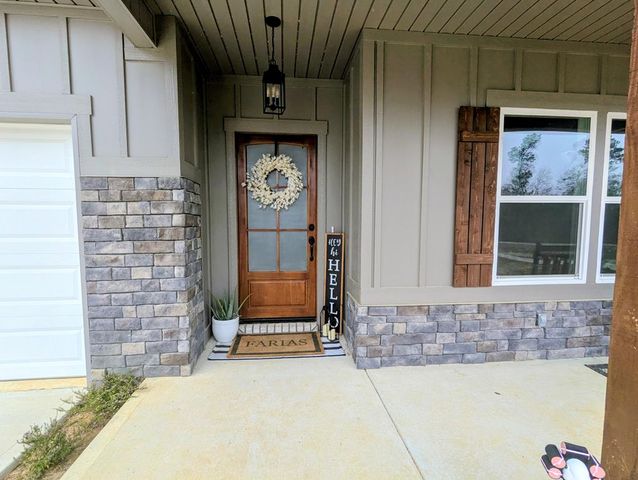 11922 S County Road 33, Cottonwood, AL 36320