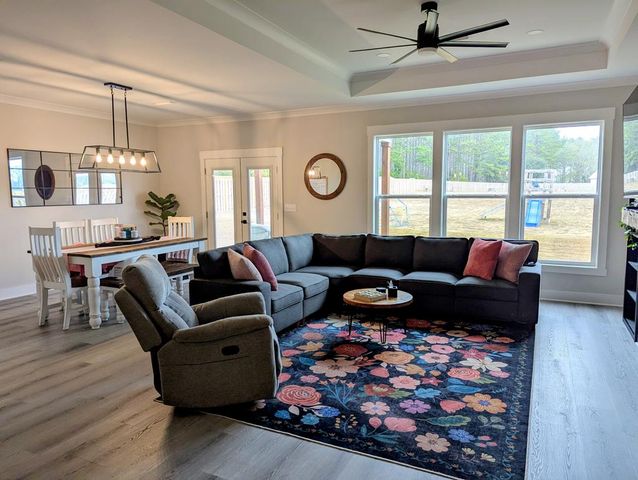 11922 S County Road 33, Cottonwood, AL 36320