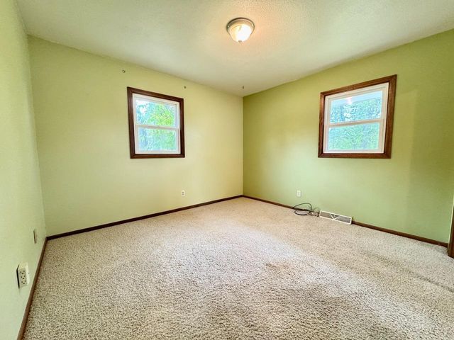 1208 Somerset Road, Fergus Falls, MN 56537