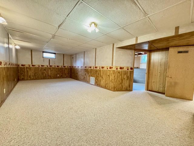 1208 Somerset Road, Fergus Falls, MN 56537