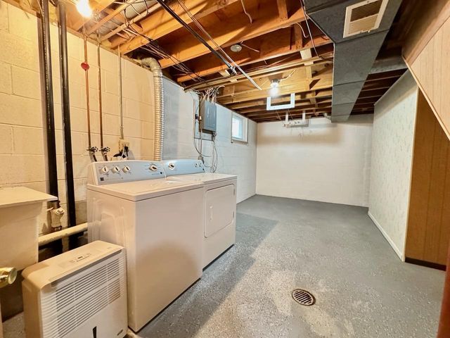 1208 Somerset Road, Fergus Falls, MN 56537