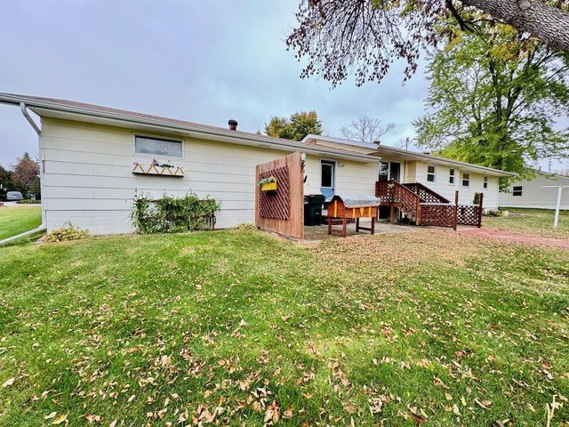 1208 Somerset Road, Fergus Falls, MN 56537