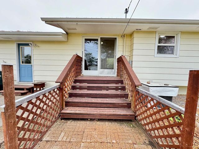 1208 Somerset Road, Fergus Falls, MN 56537