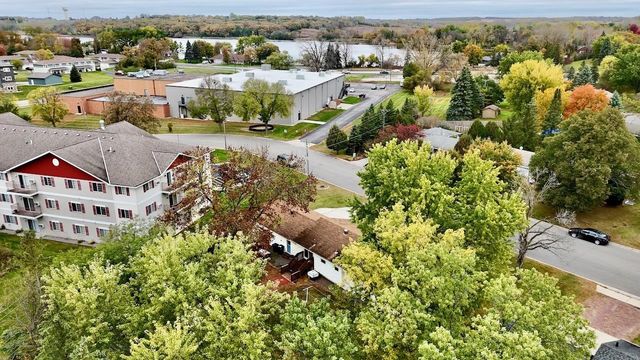 1208 Somerset Road, Fergus Falls, MN 56537