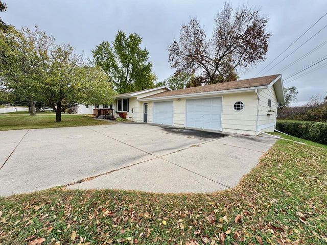 1208 Somerset Road, Fergus Falls, MN 56537