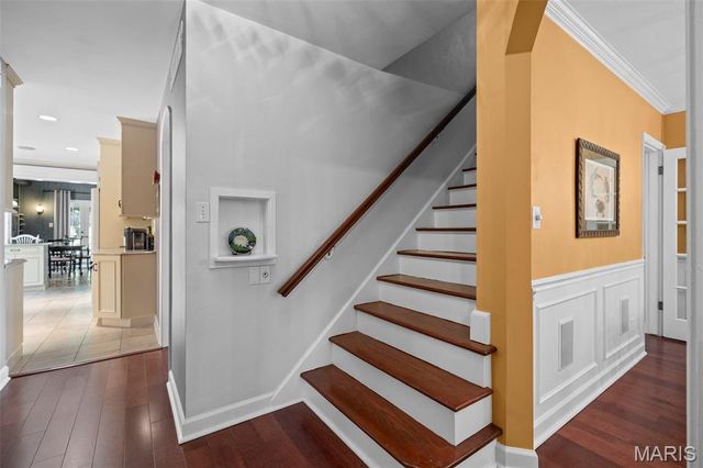 29 Thorndell Drive, St Louis, MO 63117