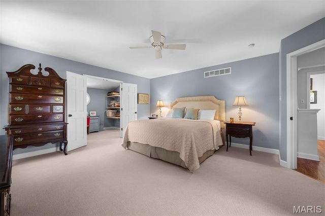 29 Thorndell Drive, St Louis, MO 63117
