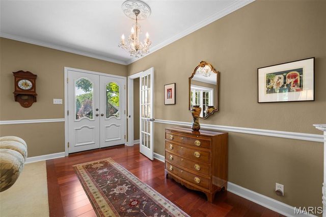 29 Thorndell Drive, St Louis, MO 63117