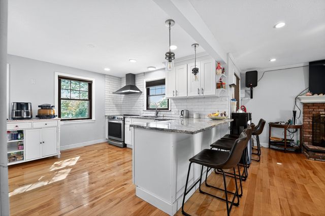 116 Gordon Rd, Braintree, MA 02184