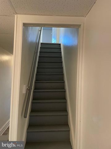 36 N JEFFERSON ST, Allentown, PA 18102