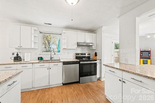 9815 Meringue Place, Charlotte, NC 28270