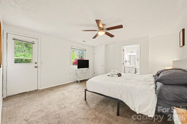 9815 Meringue Place, Charlotte, NC 28270