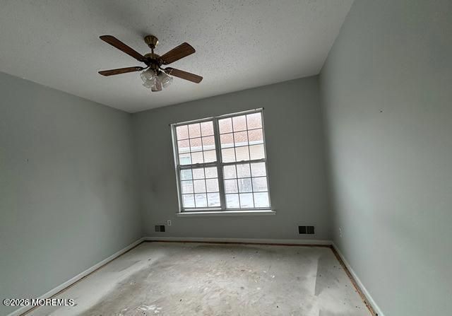 27 Cromwell Court, Manchester, NJ 08759