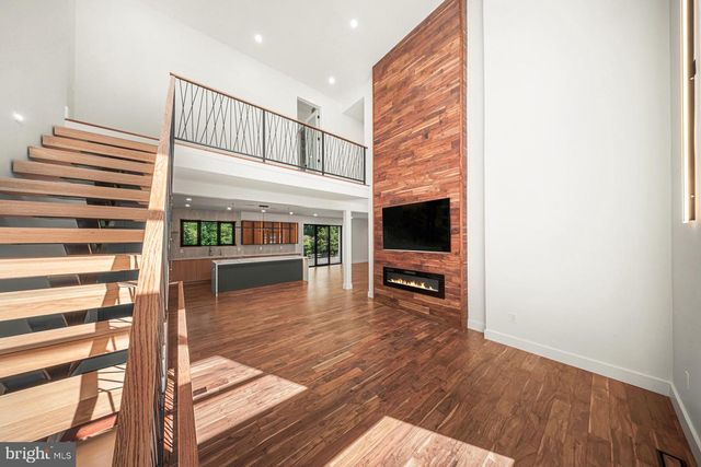 1526 HUNTINGDON PIKE, Huntingdon Valley, PA 19006