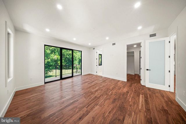 1526 HUNTINGDON PIKE, Huntingdon Valley, PA 19006