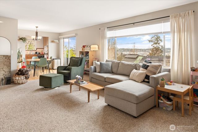 5638 3rd Avenue NW, Seattle, WA 98107