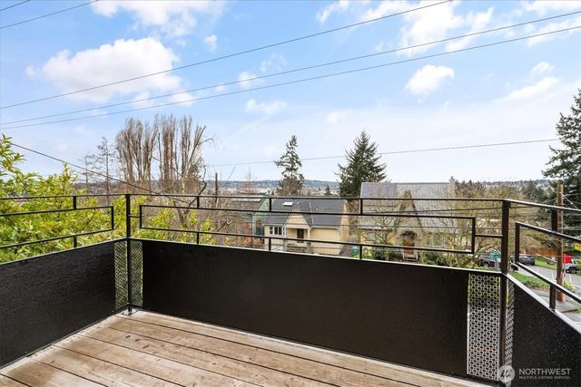 5638 3rd Avenue NW, Seattle, WA 98107