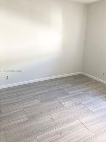 4118 NW 88th Ave 207, Coral Springs, FL 33065