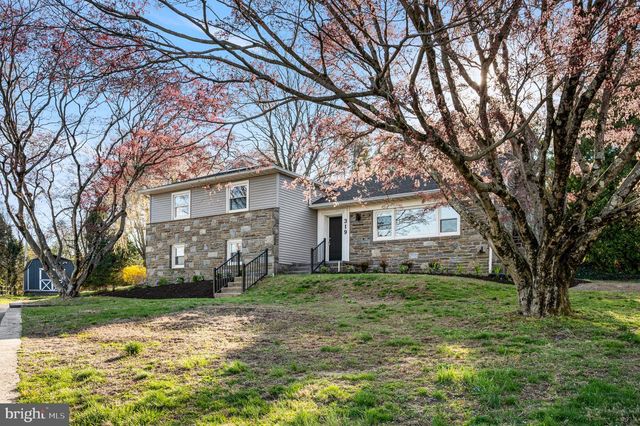 319 CRESTVIEW CIR, Media, PA 19063