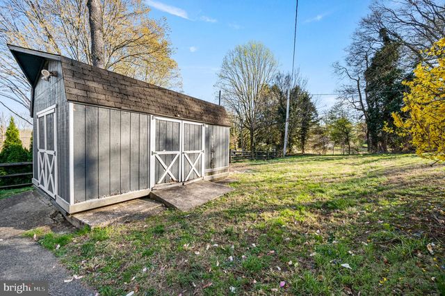 319 CRESTVIEW CIR, Media, PA 19063