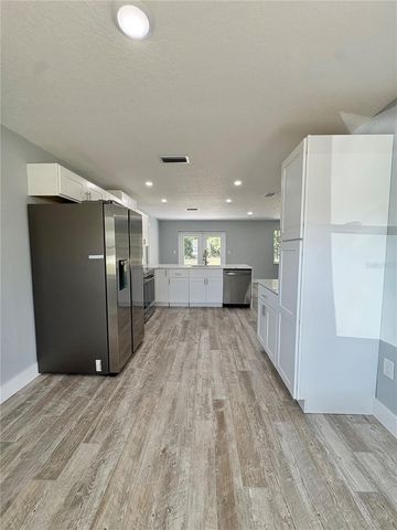 142 ROSEDALE AVENUE, Spring Hill, FL 34606