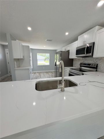 142 ROSEDALE AVENUE, Spring Hill, FL 34606