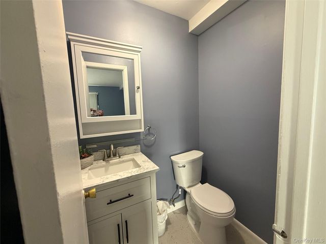 26 Cooper Road 811, Poughkeepsie, NY 12603