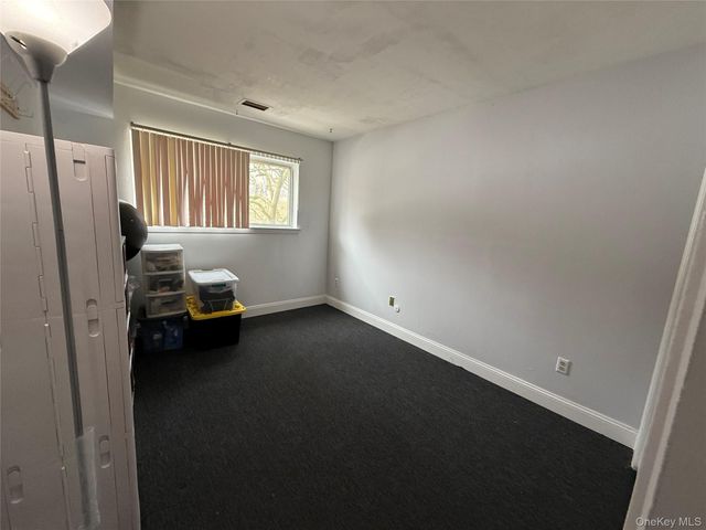 26 Cooper Road 811, Poughkeepsie, NY 12603