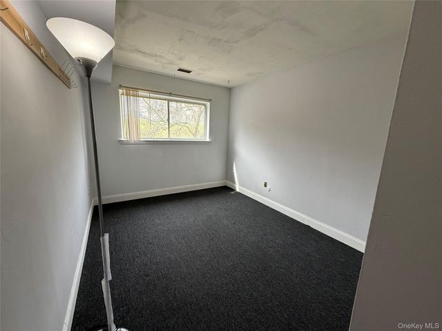 26 Cooper Road 811, Poughkeepsie, NY 12603