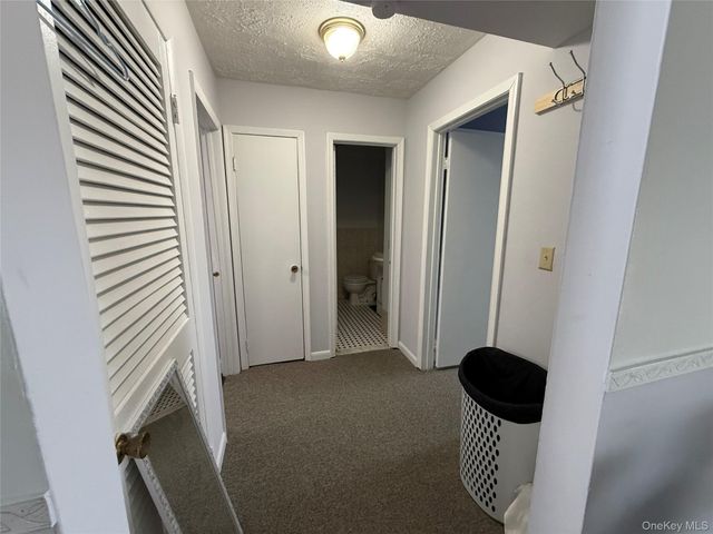 26 Cooper Road 811, Poughkeepsie, NY 12603