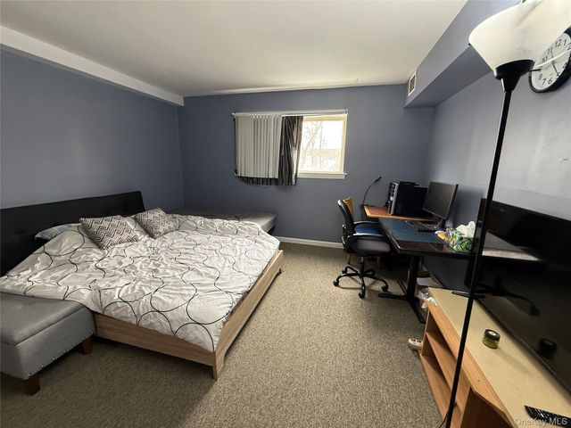 26 Cooper Road 811, Poughkeepsie, NY 12603