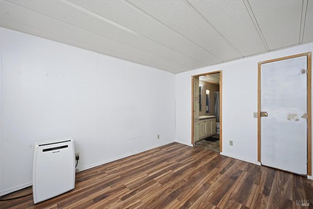 5139 Canterberry Dr, Kelseyville, CA 95451