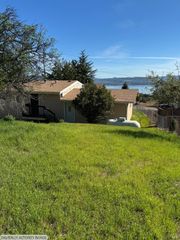 5139 Canterberry Dr, Kelseyville, CA 95451
