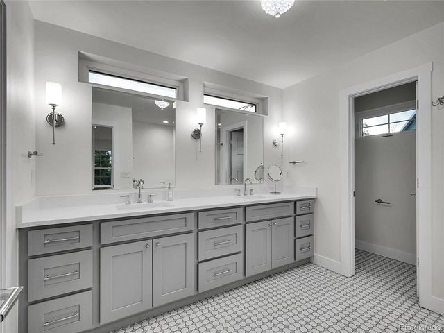 4640 W 39th Avenue, Denver, CO 80212