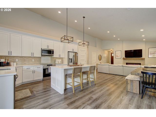 13609 Ne 61ST Ave, Vancouver, WA 98686