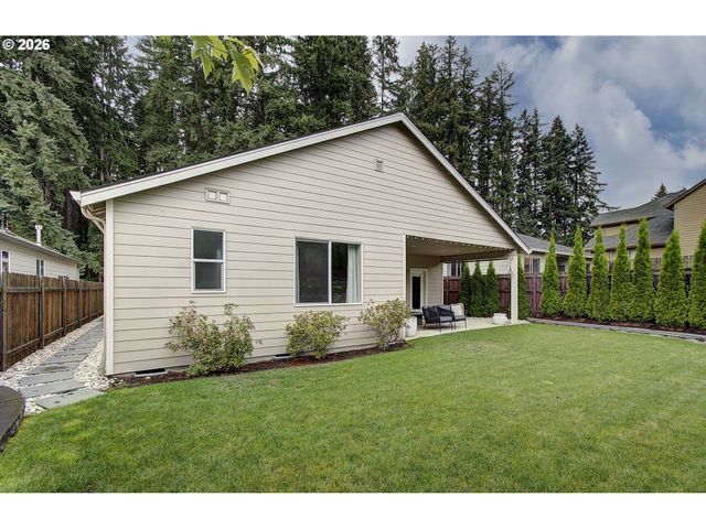 13609 Ne 61ST Ave, Vancouver, WA 98686