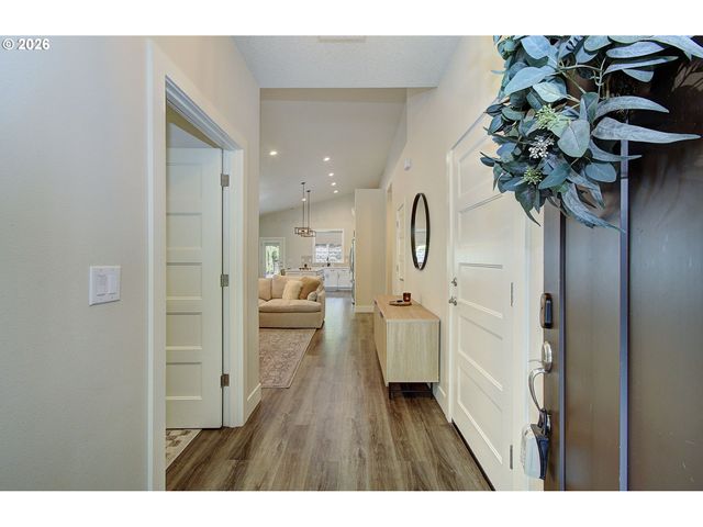 13609 Ne 61ST Ave, Vancouver, WA 98686