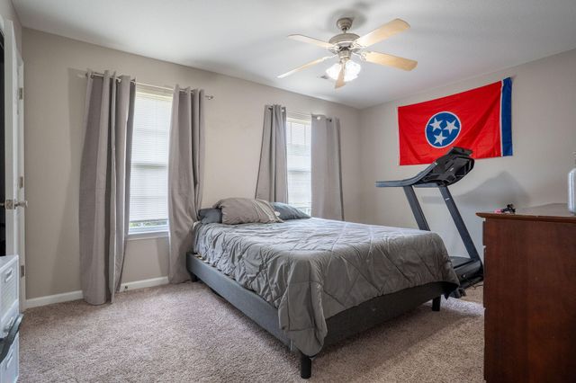 1904 Cedar Creek Drive, Rossville, GA 30741