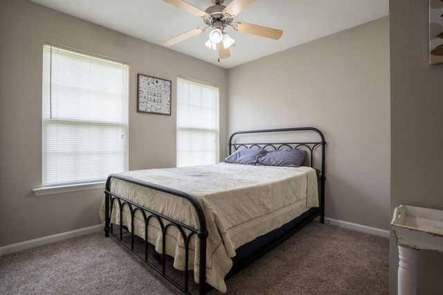 1904 Cedar Creek Drive, Rossville, GA 30741