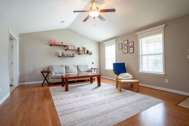 1904 Cedar Creek Drive, Rossville, GA 30741