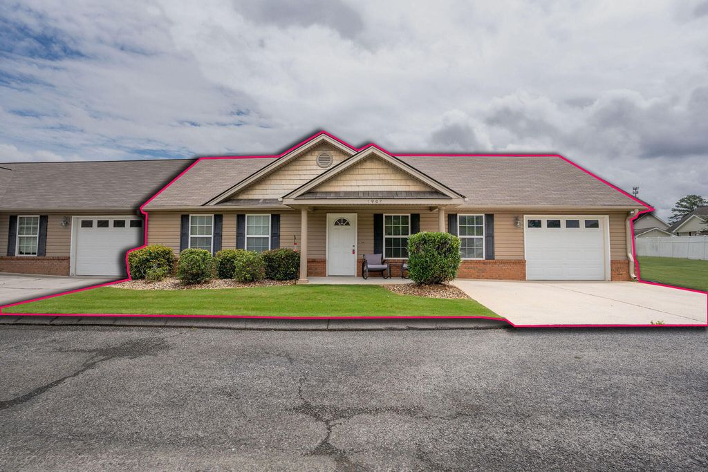 1904 Cedar Creek Drive, Rossville, GA 30741