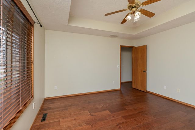 3922 W Cardinal Street, Springfield, MO 65810