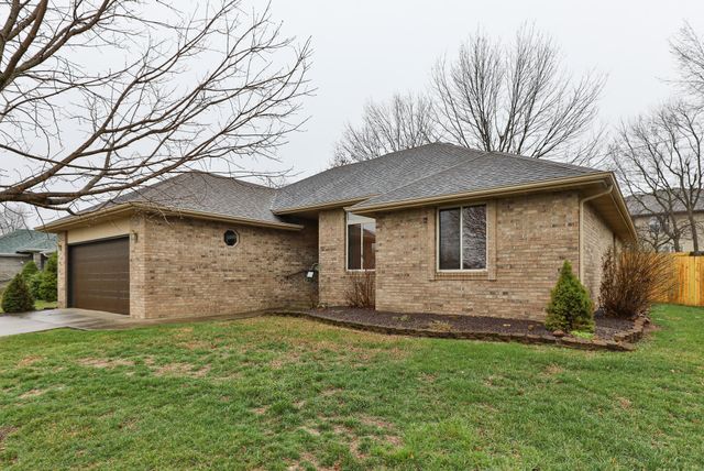 3922 W Cardinal Street, Springfield, MO 65810