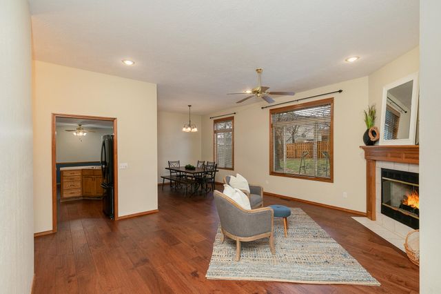 3922 W Cardinal Street, Springfield, MO 65810