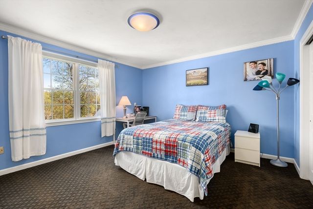 57 Bouffard Dr, Marlborough, MA 01752