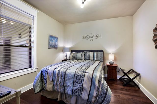 17800 Maritime Point DR 101, Jonestown, TX 78645