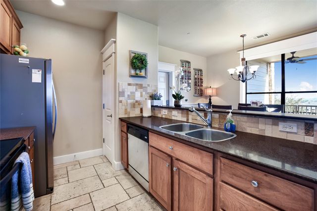 17800 Maritime Point DR 101, Jonestown, TX 78645