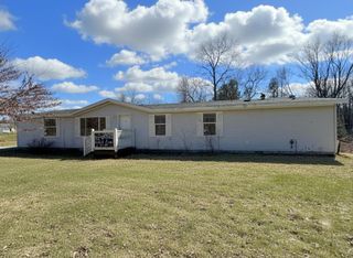 10389 S Grant Avenue, Grant Twp, MI 48617